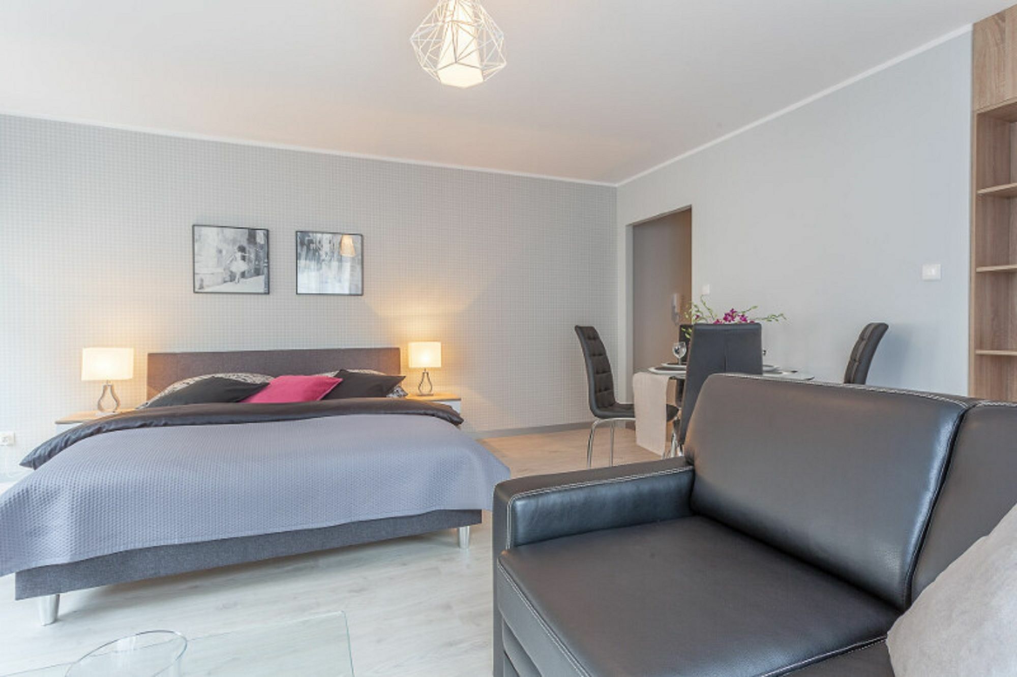 Absynt Apart Wierzbowa Wrocław Exteriör bild
